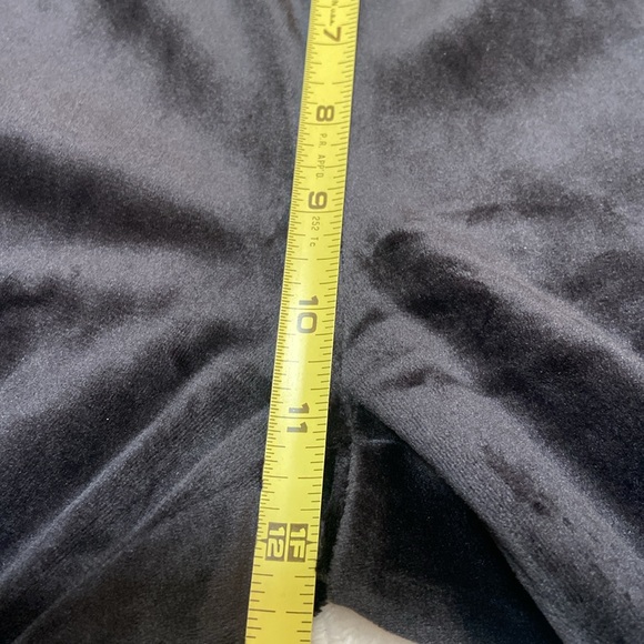 THREE DOTS NWT Size M Velour Look Black Joggers - Picture 5 of 10
